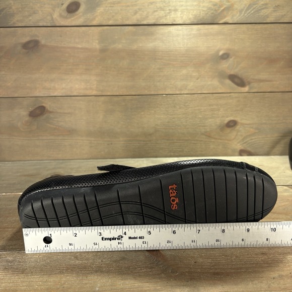 taos scamp womens size 10 shoes black leather slip on comfort work casual flats - Picture 9 of 9